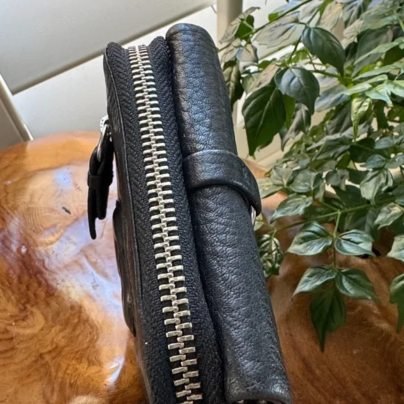 Juicy Couture High Quality Wallet For Nice Girls Who Like Stuff - Picture 7 of 15